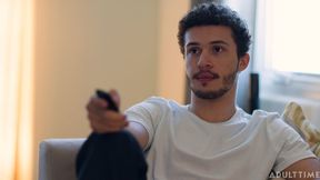 ”Sarah Vandella, Kimmy Kimm & Apollo Banks teams for a hardcore threeway”