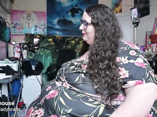 SSBBW Massive Female-dom Mirror Chore Hore