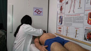Patient gets erection when he feels the nurse's touch