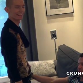 Filip fucked bareback Leo, a top twink 21 years old