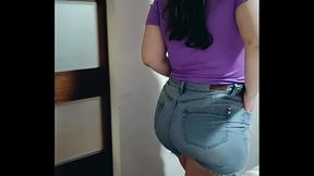 Nicole Teasing Before Stuffing Her Stomach