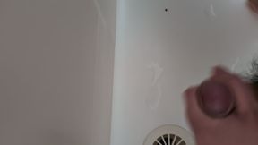Quick cumshot in the shower