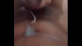 Batendo punheta para meu marido e falando como &eacute_ gostoso se puta e fazer programa