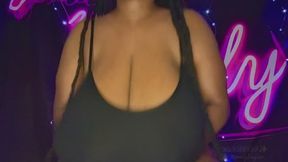 Tank Top Titty Bouncing