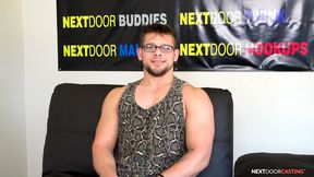 Geeky Beefcake Aston Barrett Jacks Off for Next-Door Casting