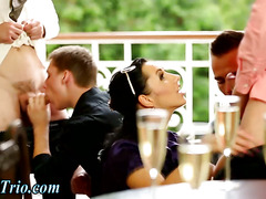 Bi guys and hoes sucking hard orgy dick