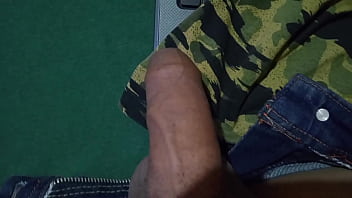 Soldado despu&eacute_s de cumplir su servicio militar