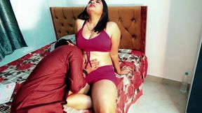 A desi housewife with her husband&#039;s friend. Full movie.