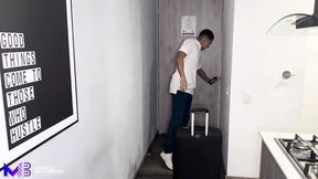 Hardcore creampie with a hot MILF who devours every drop - Max Betancur & Yenifer Chacon