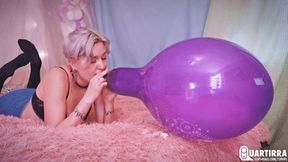 Q734 Stashia seductively blows to pop 3 Belbals 14'' - 480p