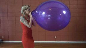 Reagan Blows a Tuff-Tex 24" Round Balloon to Bursting (MP4 - 720p)