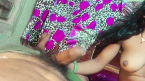 Desi Village Bhabhi Hot Masterbuting and Sex