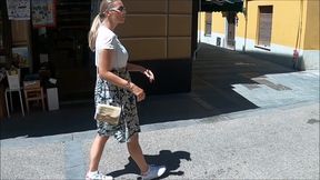 GABRIELLA - Let me help you in your shoelicker job - Sneaker worship, dirty soles licking, spitting, face kicking, face crushing under shoe