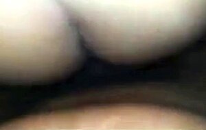 Un plan cul bareback avec un grand rebebe