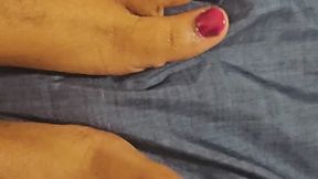 Newbie pretty feet Pic