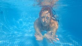 Bondage underwater and bubbles