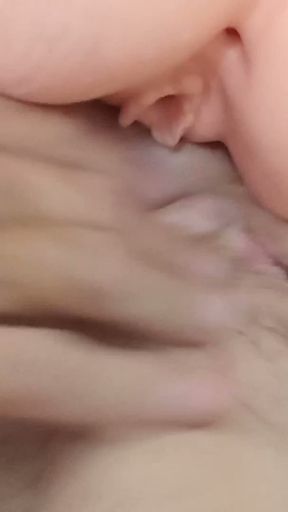 Lizzy Yum January 2023 #1 frottage, fuck my post op vagina prolapse with your pussy hole   Clip 1