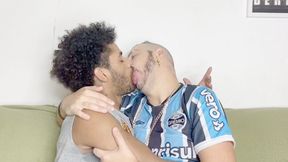 TWO VOLUPTUOUS MEN KISSING WITH EXTREME DESIRE - BY MARIO SOARES AND VITOR LIU - CLIP 6