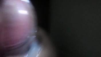 Gozando gostoso na punheta