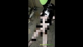 GOTH GIRL GETS GREEN GUNGE