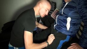 2256 jordan se fait doser par la grosse teubeme voici a lille pour doser la ...