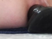 feeling the plug in my ass while playing with my pussy is amazing