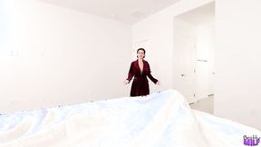 ”Stepmum caught me jacking off! - Casca Akashova”