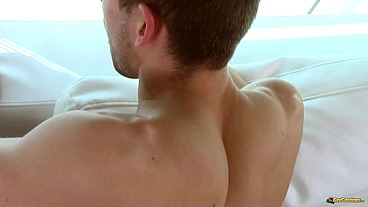 Hot Amateur Gets His Hairy Bubble Butt Pounded In His First Gay Casting