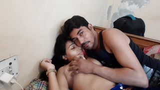 Frist time sex with girlfrend delhi sex virgine girlfriend sex