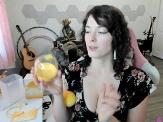 Peachu Pink Punch Clitoral Sucking Sex toy Review