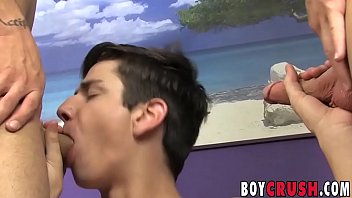 Facialized twink spitroasted during hot threesome