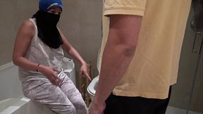Egyptian Stepmom Living In London
