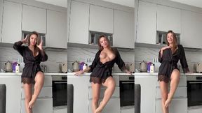 Community Creator
 @chris_tinaa_vip @Showing Boobs and #Solo #Big Boobs #Blonde #Nude #Sexy free hot video | Tik.Porn