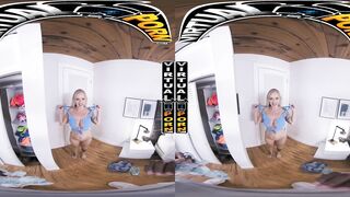 VIRTUAL PORN - Stepsister Elana Bunnz Catches Me Raiding Her Nice Panties
