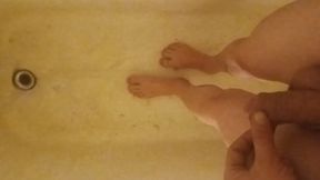 Pacing Naked and Barefoot Peeing on My Foots, in a Bathtub