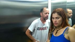 pegaram o casal transando no elevador