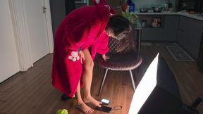 Cum and RIP under my giant feet 2 BTS