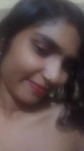 Desi girl kajal mourya kushwaha showing her body to her ex boyfriend