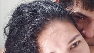 Cô gái điếm tóc nâu nóng bỏng bị địt mông rất mạnh