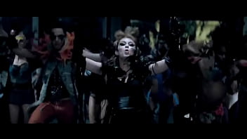 Miley Cant be Tamed Par&oacute_dia