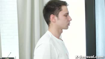 Via Lasciva's Sultry Seduction: Deep Emotional Intimacy