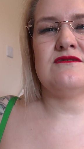 Auntjudys - Your Busty BBW Sex Therapist Becky Sucks Your Cock