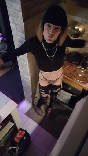 ⏱C⁴ [⁵mai&sup2;⁵](4) 💗WHoRE and HUNTING U