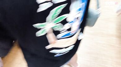 public in women changing room goes shoping with her fan เมื่อพาเธอมาซื้อชุดชั้นในให้ FC