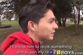 Three horny amateur twinks have a kinky threesome sex