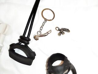 Slutty finnish faggot cumming on his daybed out of jerking.