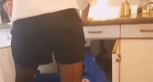 le plombier nique sa cliente