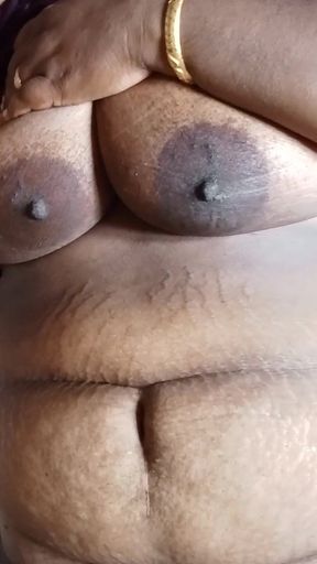 Vid20250210120146.mp Indian Servant Bedroom Finger Performance