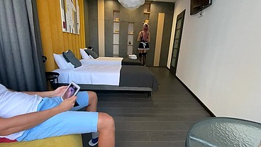 Hot Mistress Maid Fucks Her Sissy Boss's Ass for Extra Cash