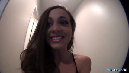 Abigail Mac Walking Around The House Solo 4K